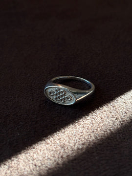 Chinese Knot Signet Ring